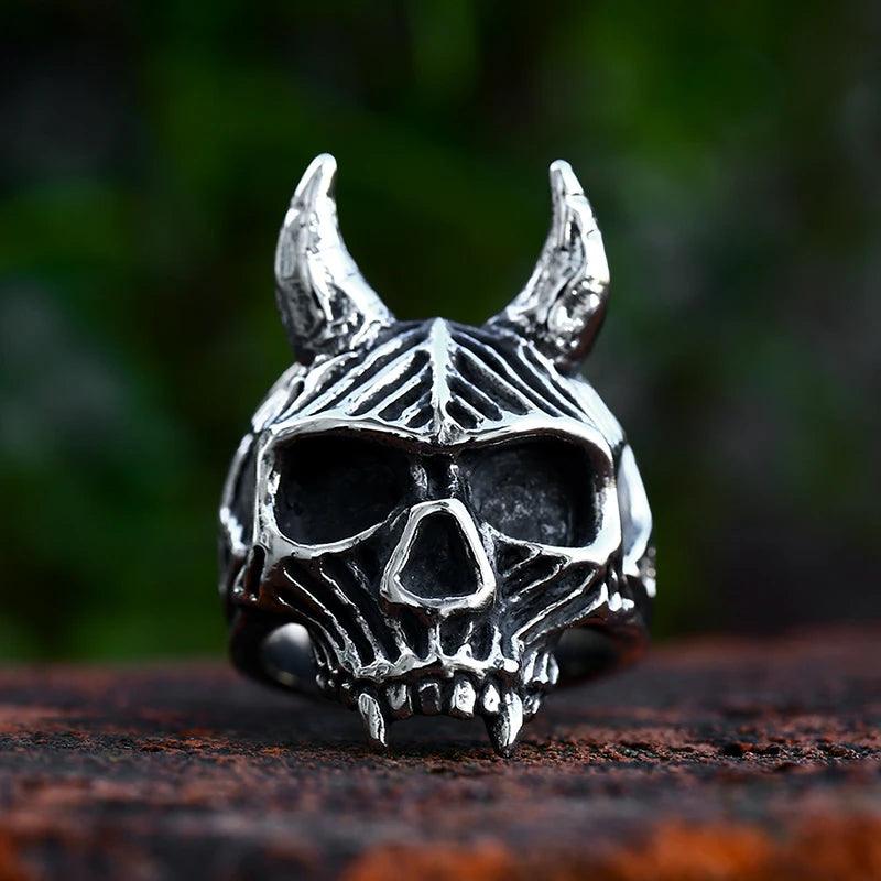 Anel Skull Horns Diabólico - Rocktude